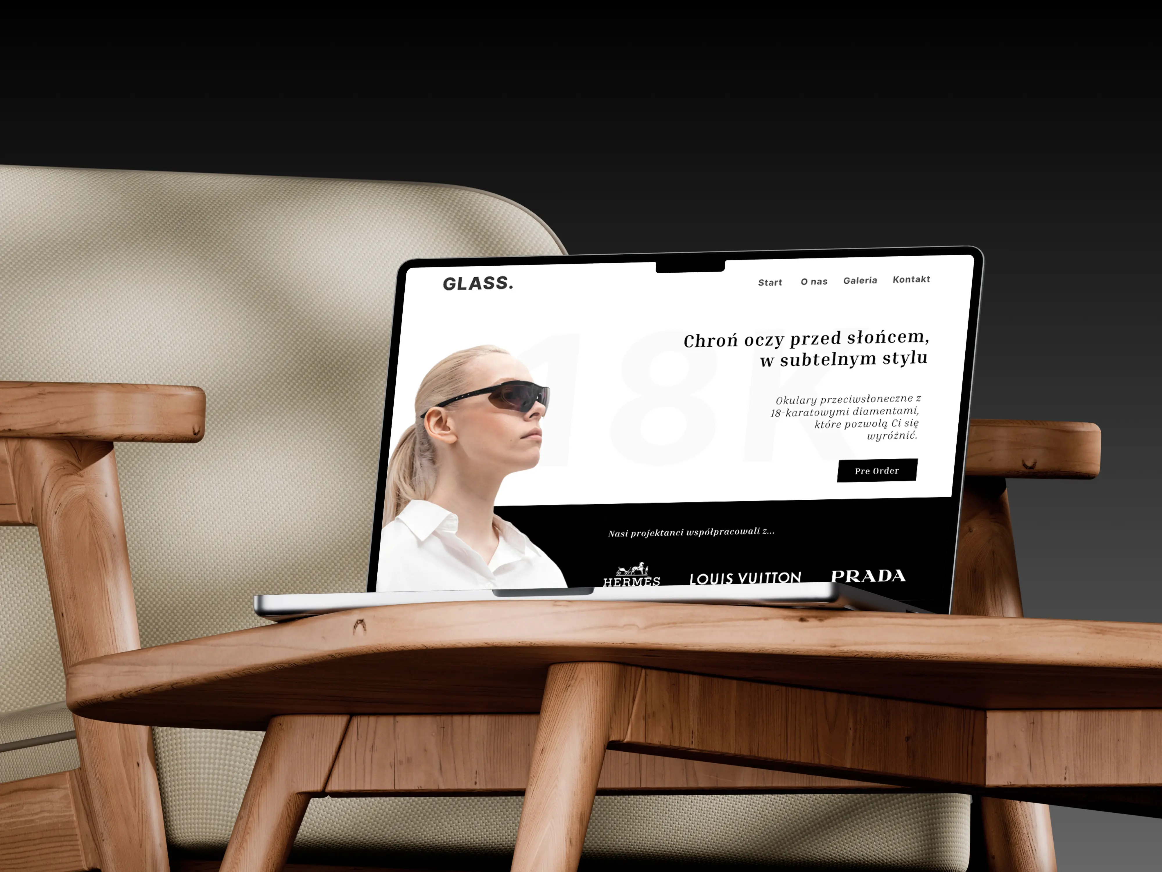 Mockup strony internetowej na laptopie nr 3